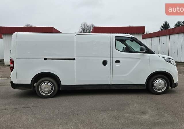 Білий Maxus e-Deliver 3, об'ємом двигуна 0 л та пробігом 27 тис. км за 16300 $, фото 6 на Automoto.ua