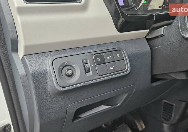 Білий Maxus e-Deliver 3, об'ємом двигуна 0 л та пробігом 27 тис. км за 16300 $, фото 13 на Automoto.ua