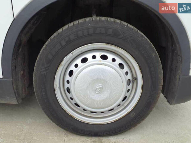 Белый Maxus e-Deliver 3, объемом двигателя 0 л и пробегом 16 тыс. км за 21500 $, фото 10 на Automoto.ua