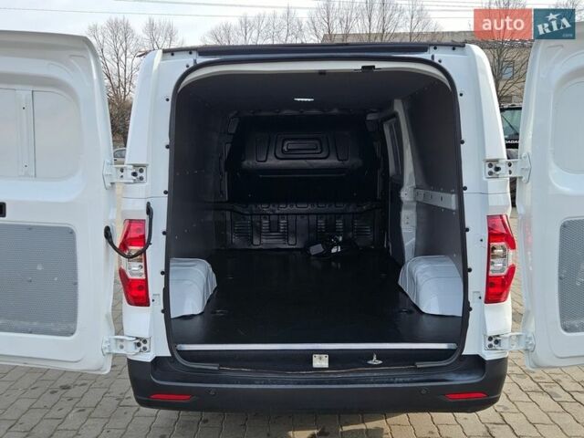 Белый Maxus e-Deliver 3, объемом двигателя 0 л и пробегом 28 тыс. км за 17200 $, фото 23 на Automoto.ua