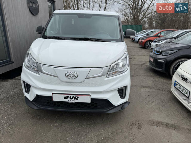 Белый Maxus e-Deliver 3, объемом двигателя 0 л и пробегом 106 тыс. км за 10500 $, фото 1 на Automoto.ua