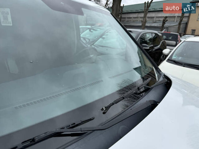 Белый Maxus e-Deliver 3, объемом двигателя 0 л и пробегом 106 тыс. км за 10500 $, фото 20 на Automoto.ua