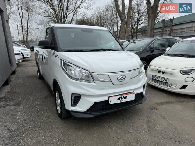 Белый Maxus e-Deliver 3, объемом двигателя 0 л и пробегом 106 тыс. км за 10500 $, фото 3 на Automoto.ua