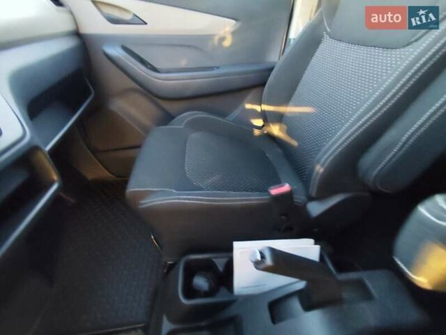 Білий Maxus e-Deliver 3, об'ємом двигуна 0 л та пробігом 25 тис. км за 21999 $, фото 13 на Automoto.ua