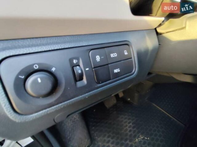 Білий Maxus e-Deliver 3, об'ємом двигуна 0 л та пробігом 25 тис. км за 21999 $, фото 17 на Automoto.ua