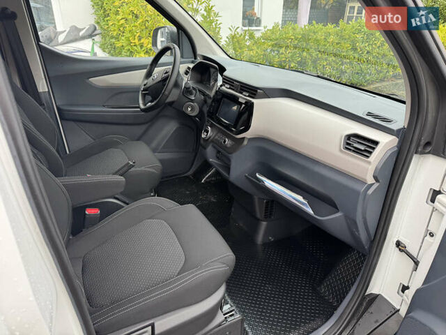 Белый Maxus e-Deliver 3, объемом двигателя 0 л и пробегом 1 тыс. км за 21572 $, фото 13 на Automoto.ua