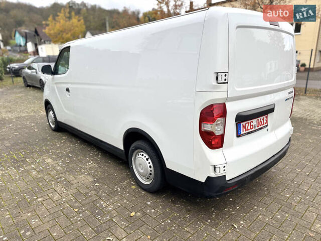 Белый Maxus e-Deliver 3, объемом двигателя 0 л и пробегом 1 тыс. км за 21572 $, фото 2 на Automoto.ua