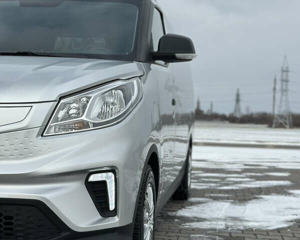 Серый Maxus e-Deliver 3, объемом двигателя 0 л и пробегом 23 тыс. км за 16800 $, фото 12 на Automoto.ua