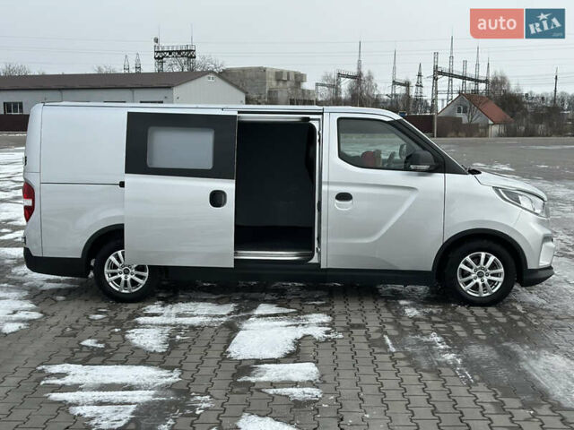 Серый Maxus e-Deliver 3, объемом двигателя 0 л и пробегом 23 тыс. км за 16800 $, фото 1 на Automoto.ua
