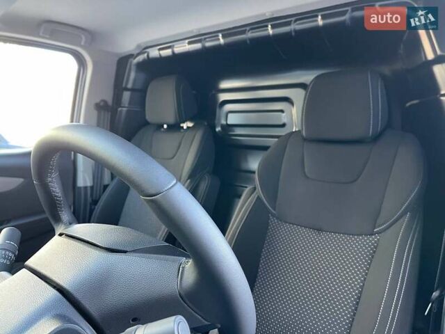 Серый Maxus e-Deliver 3, объемом двигателя 0 л и пробегом 1 тыс. км за 22900 $, фото 14 на Automoto.ua