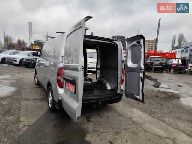 Сірий Maxus e-Deliver 3, об'ємом двигуна 0 л та пробігом 33 тис. км за 16999 $, фото 9 на Automoto.ua