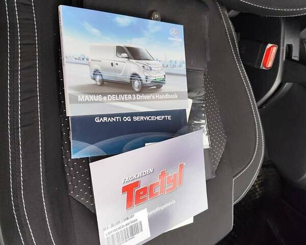 Сірий Maxus e-Deliver 3, об'ємом двигуна 0 л та пробігом 33 тис. км за 16999 $, фото 52 на Automoto.ua