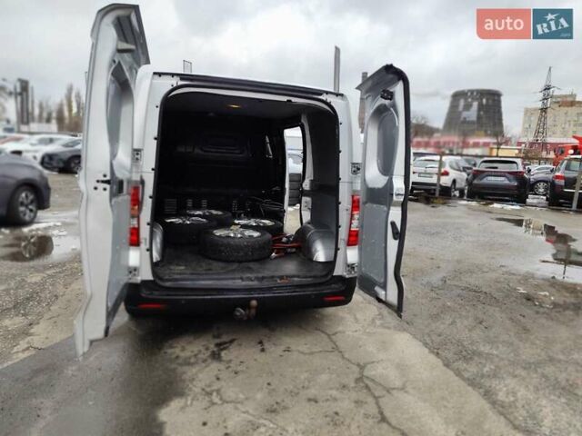 Сірий Maxus e-Deliver 3, об'ємом двигуна 0 л та пробігом 33 тис. км за 16999 $, фото 10 на Automoto.ua