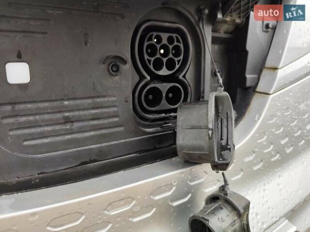 Сірий Maxus e-Deliver 3, об'ємом двигуна 0 л та пробігом 33 тис. км за 16999 $, фото 42 на Automoto.ua