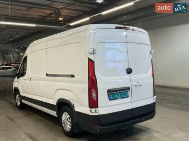 Белый Maxus e-Deliver 9, объемом двигателя 0 л и пробегом 66 тыс. км за 33999 $, фото 2 на Automoto.ua