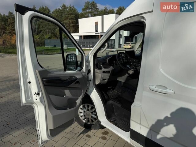Білий Maxus e-Deliver 9, об'ємом двигуна 0 л та пробігом 167 тис. км за 23900 $, фото 10 на Automoto.ua