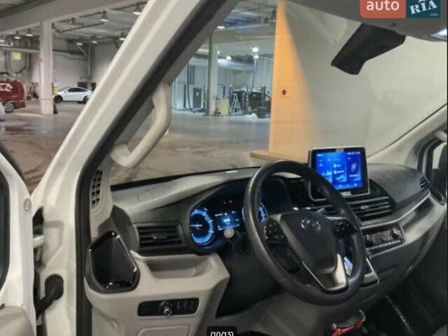 Белый Maxus e-Deliver 9, объемом двигателя 0 л и пробегом 66 тыс. км за 33999 $, фото 7 на Automoto.ua