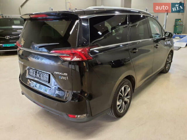 Черный Maxus Euniq 5, объемом двигателя 0 л и пробегом 80 тыс. км за 17950 $, фото 3 на Automoto.ua