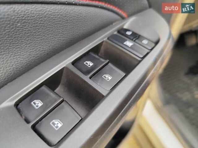 Сірий Maxus Euniq 5, об'ємом двигуна 0 л та пробігом 78 тис. км за 18999 $, фото 63 на Automoto.ua