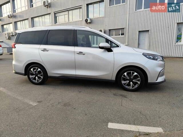 Сірий Maxus Euniq 5, об'ємом двигуна 0 л та пробігом 78 тис. км за 18999 $, фото 17 на Automoto.ua