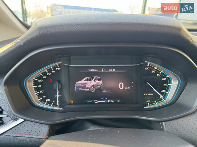 Серый Maxus Euniq 5, объемом двигателя 0 л и пробегом 103 тыс. км за 16800 $, фото 17 на Automoto.ua