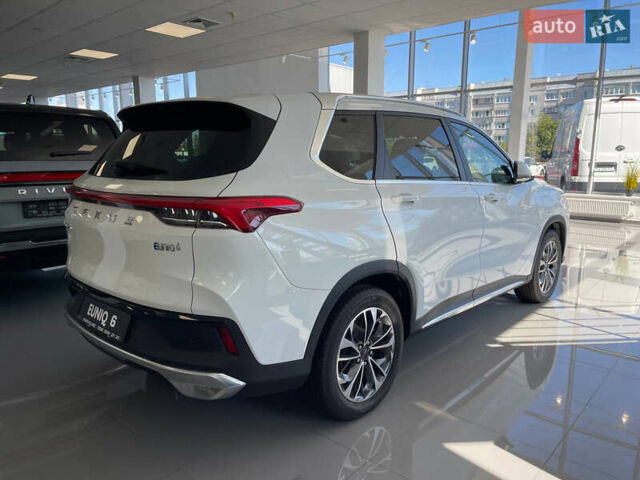 Білий Maxus Euniq 6, об'ємом двигуна 0 л та пробігом 35 тис. км за 24900 $, фото 2 на Automoto.ua