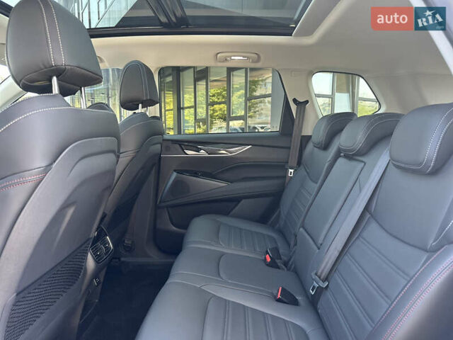 Белый Maxus Euniq 6, объемом двигателя 0 л и пробегом 1 тыс. км за 27500 $, фото 16 на Automoto.ua