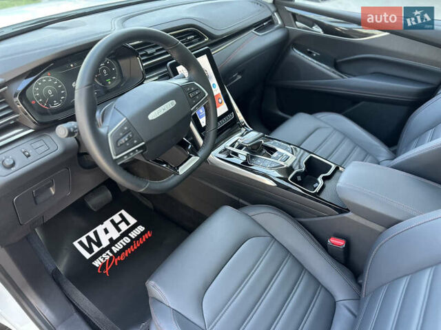Белый Maxus Euniq 6, объемом двигателя 0 л и пробегом 1 тыс. км за 27500 $, фото 9 на Automoto.ua