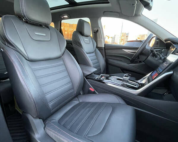 Черный Maxus Euniq 6, объемом двигателя 0 л и пробегом 30 тыс. км за 25500 $, фото 25 на Automoto.ua