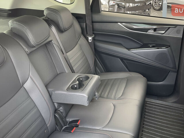 купить новое авто Maxus Euniq 6 2023 года от официального дилера MAXUS Maxus фото