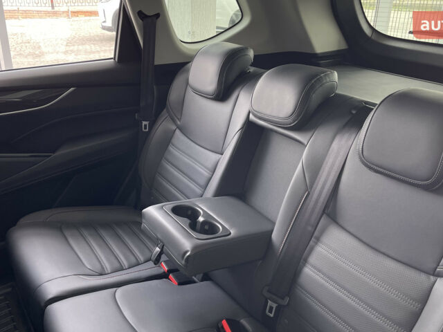 купить новое авто Maxus Euniq 6 2023 года от официального дилера MAXUS Maxus фото