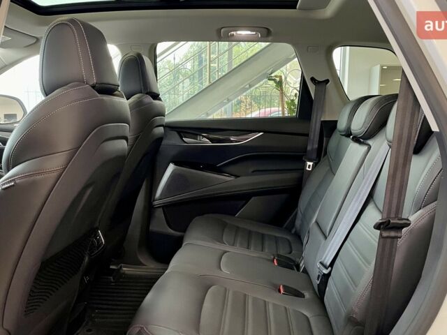 купить новое авто Maxus Euniq 6 2023 года от официального дилера MAXUS Maxus фото