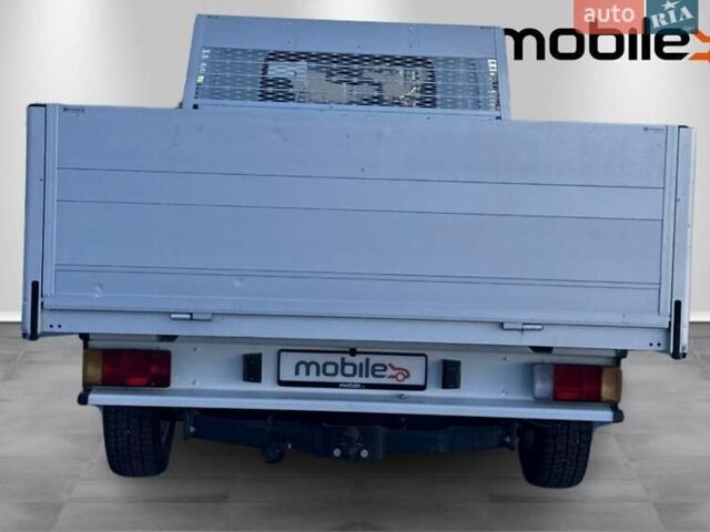 Белый Maxus EV80, объемом двигателя 0 л и пробегом 33 тыс. км за 20999 $, фото 4 на Automoto.ua