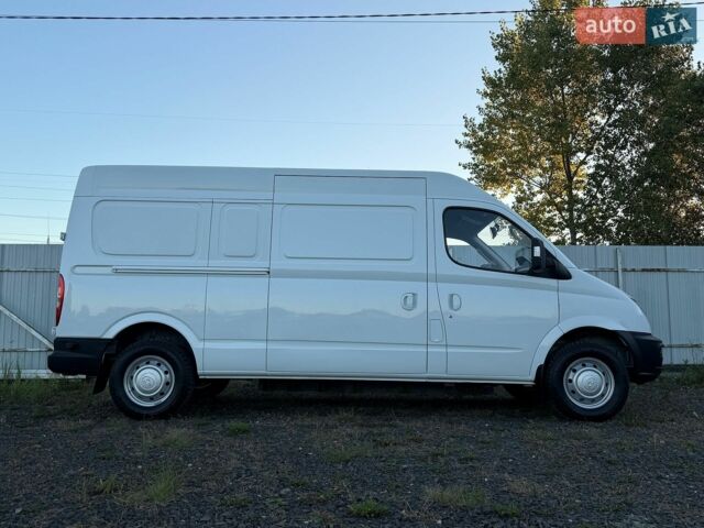Білий Maxus EV80, об'ємом двигуна 0 л та пробігом 52 тис. км за 15500 $, фото 5 на Automoto.ua