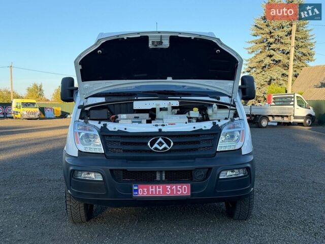 Білий Maxus EV80, об'ємом двигуна 0 л та пробігом 52 тис. км за 15500 $, фото 12 на Automoto.ua
