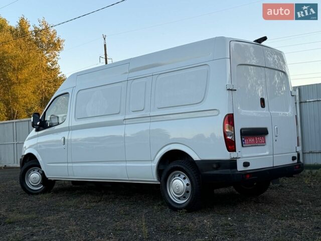 Білий Maxus EV80, об'ємом двигуна 0 л та пробігом 52 тис. км за 15500 $, фото 10 на Automoto.ua