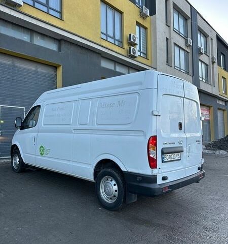 Білий Maxus EV80, об'ємом двигуна 0 л та пробігом 48 тис. км за 12000 $, фото 22 на Automoto.ua