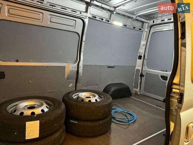 Белый Maxus EV80, объемом двигателя 0 л и пробегом 80 тыс. км за 17999 $, фото 14 на Automoto.ua