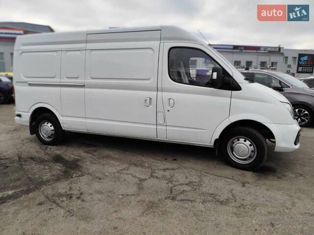Белый Maxus EV80, объемом двигателя 0 л и пробегом 99 тыс. км за 18999 $, фото 16 на Automoto.ua