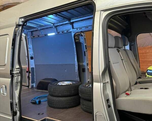 Белый Maxus EV80, объемом двигателя 0 л и пробегом 80 тыс. км за 17999 $, фото 12 на Automoto.ua