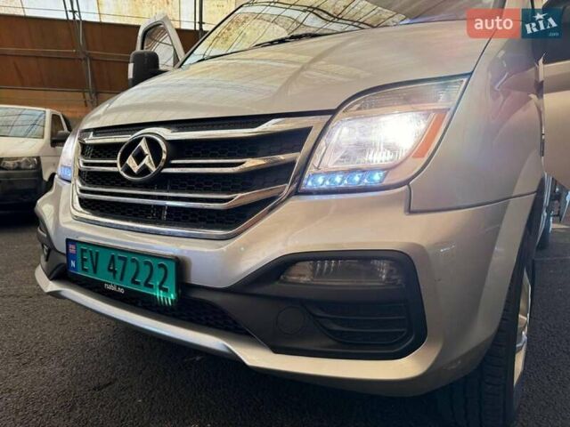 Белый Maxus EV80, объемом двигателя 0 л и пробегом 80 тыс. км за 17999 $, фото 8 на Automoto.ua