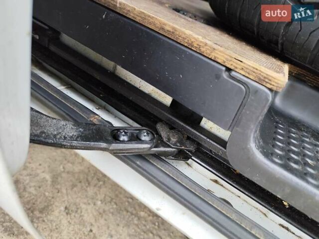 Белый Maxus EV80, объемом двигателя 0 л и пробегом 99 тыс. км за 18999 $, фото 28 на Automoto.ua