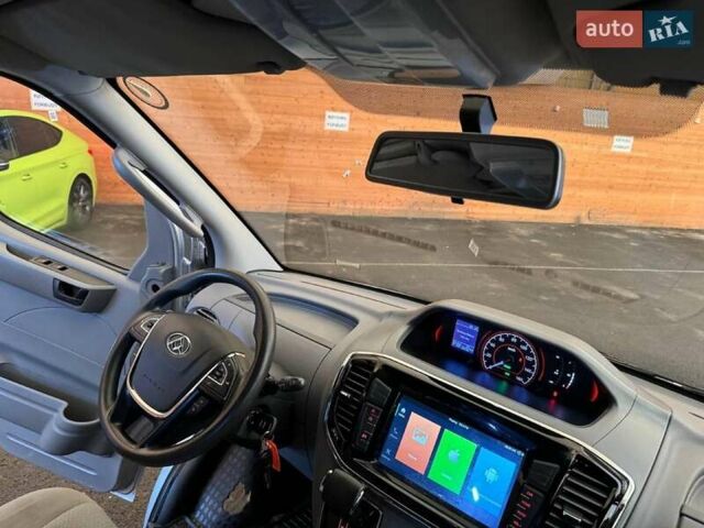 Белый Maxus EV80, объемом двигателя 0 л и пробегом 80 тыс. км за 17999 $, фото 5 на Automoto.ua