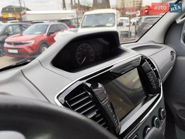 Белый Maxus EV80, объемом двигателя 0 л и пробегом 99 тыс. км за 18999 $, фото 46 на Automoto.ua