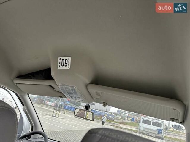 Білий Maxus EV80, об'ємом двигуна 0 л та пробігом 87 тис. км за 12999 $, фото 19 на Automoto.ua