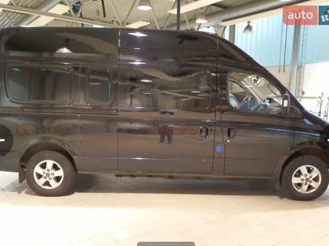 Черный Maxus EV80, объемом двигателя 0 л и пробегом 67 тыс. км за 19555 $, фото 6 на Automoto.ua