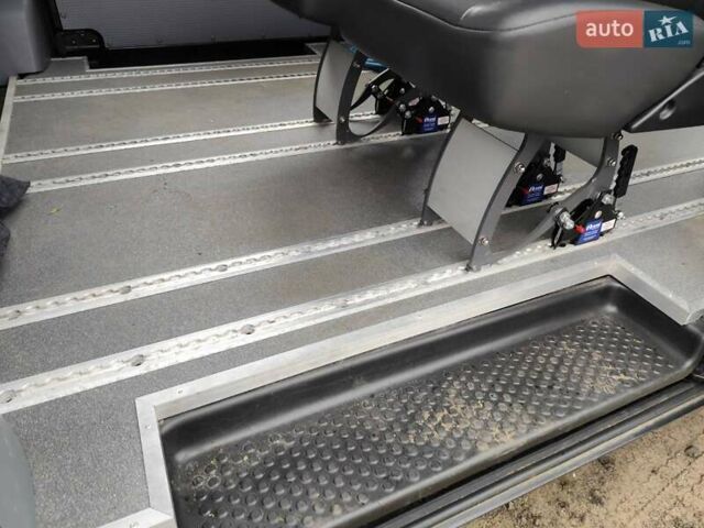 Черный Maxus EV80, объемом двигателя 0 л и пробегом 49 тыс. км за 21555 $, фото 36 на Automoto.ua