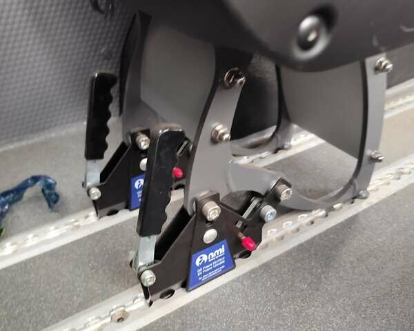 Черный Maxus EV80, объемом двигателя 0 л и пробегом 49 тыс. км за 21555 $, фото 44 на Automoto.ua