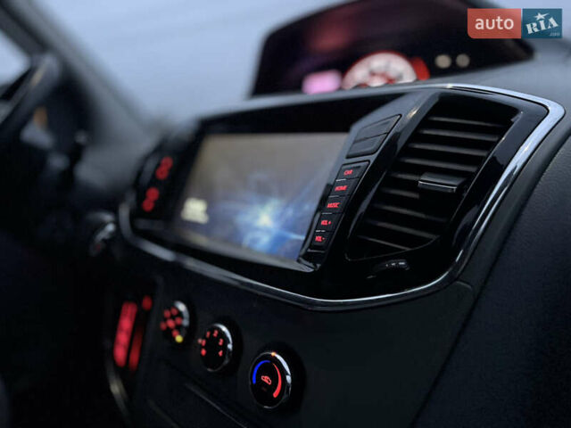 Maxus EV80, об'ємом двигуна 0 л та пробігом 59 тис. км за 16777 $, фото 15 на Automoto.ua