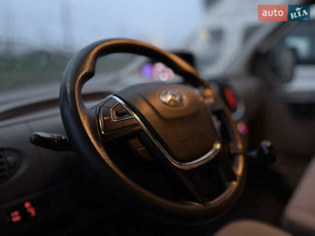 Maxus EV80, об'ємом двигуна 0 л та пробігом 59 тис. км за 16777 $, фото 16 на Automoto.ua